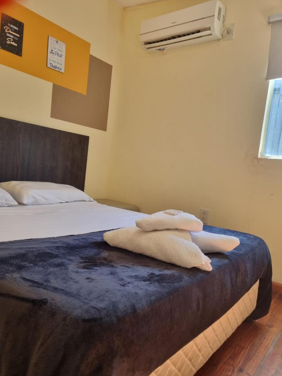 Apartamentos Centro Сан-Сальвадор-де-Жужуй Экстерьер фото